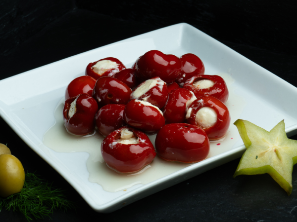 Gefüllte Kirschpaprika